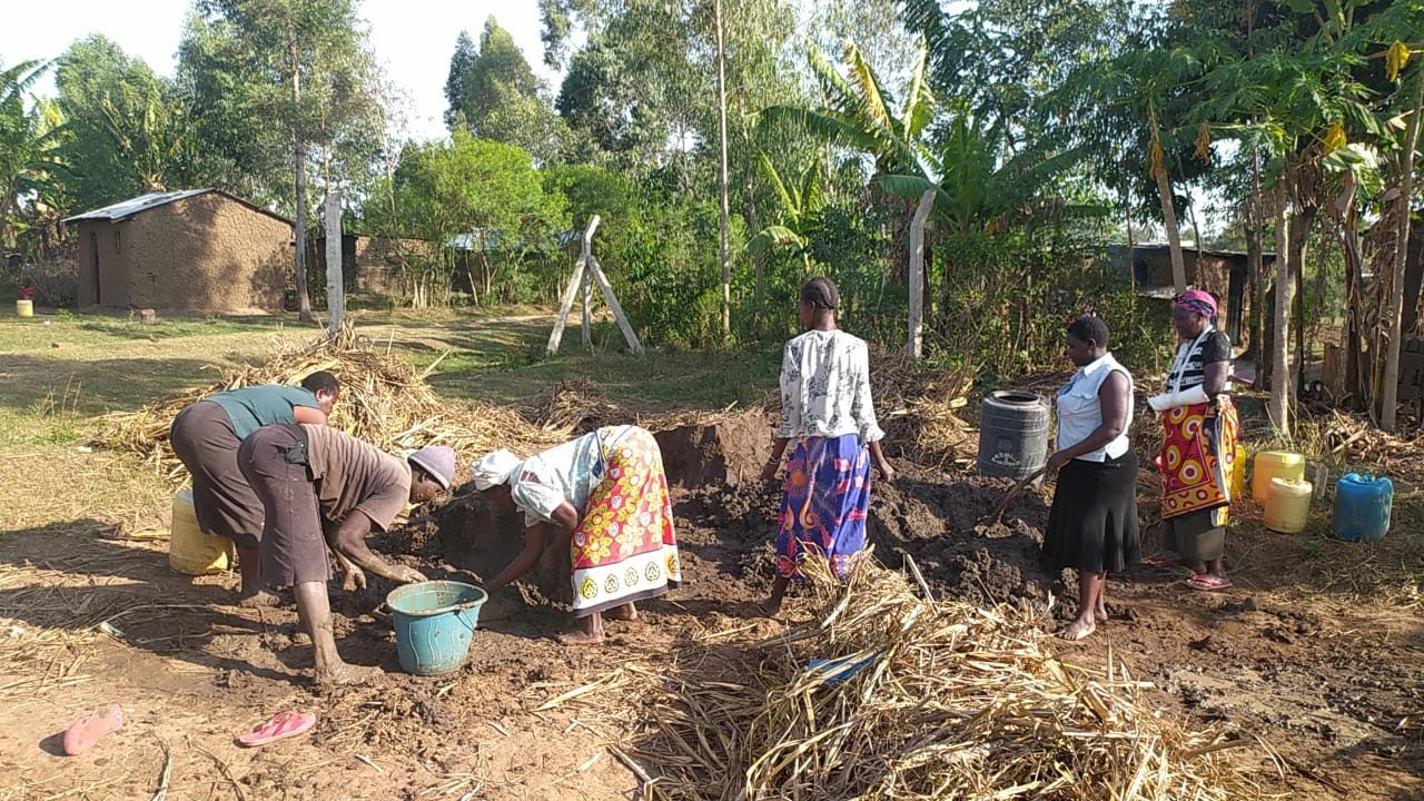 Annex Women group members making bricks together, March 2021